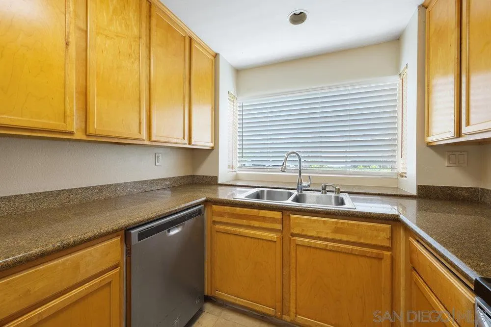 3575 Grove Street 141, Lemon Grove, California 91945 home-pic-15